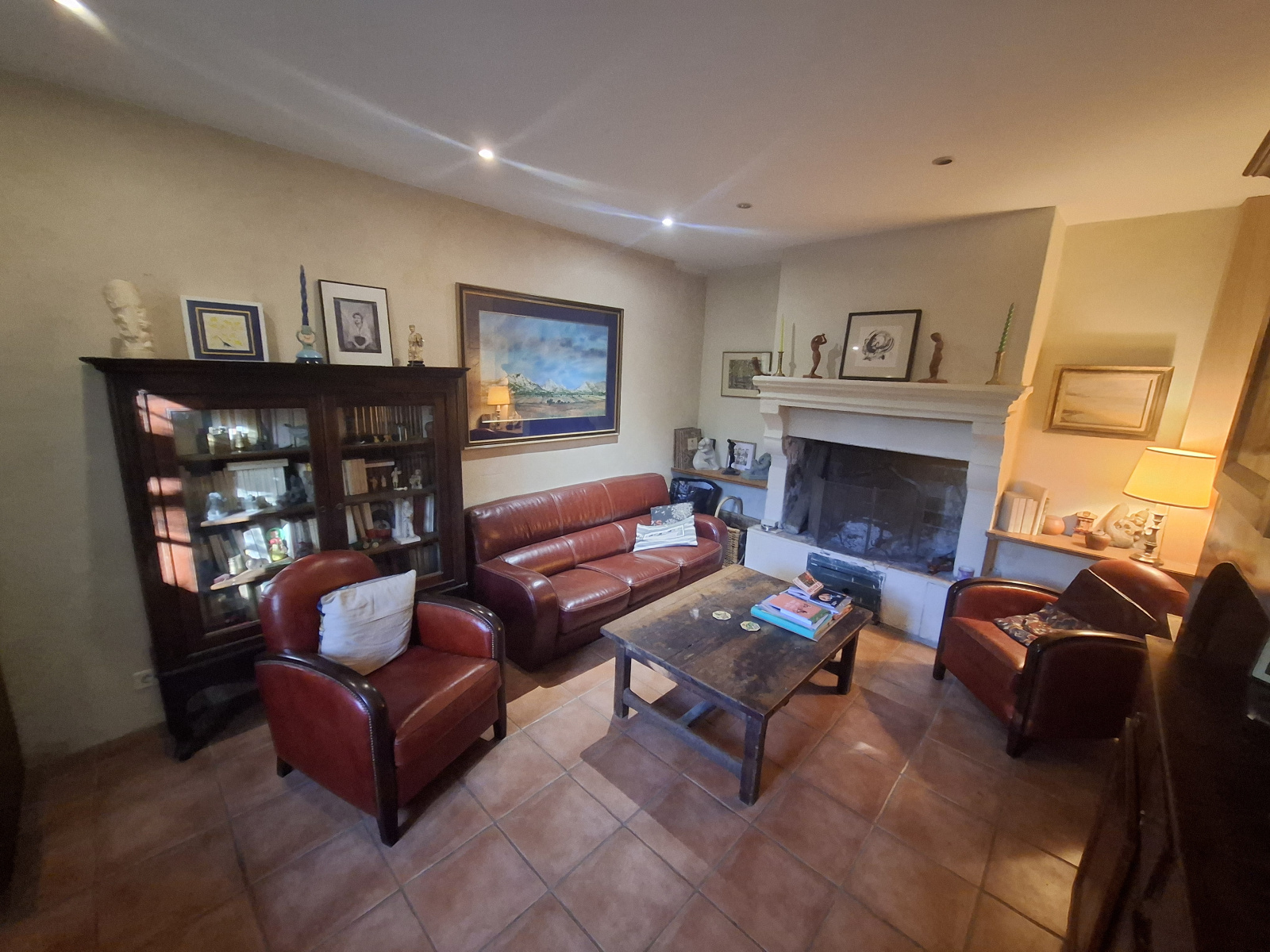 Image_4, Mas, Arles, ref :2025.051