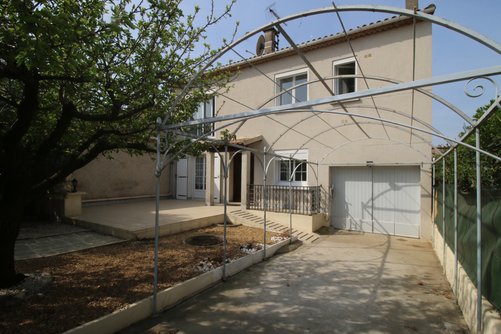 Image_3, Maison de village, Fontvieille, ref :2022.415