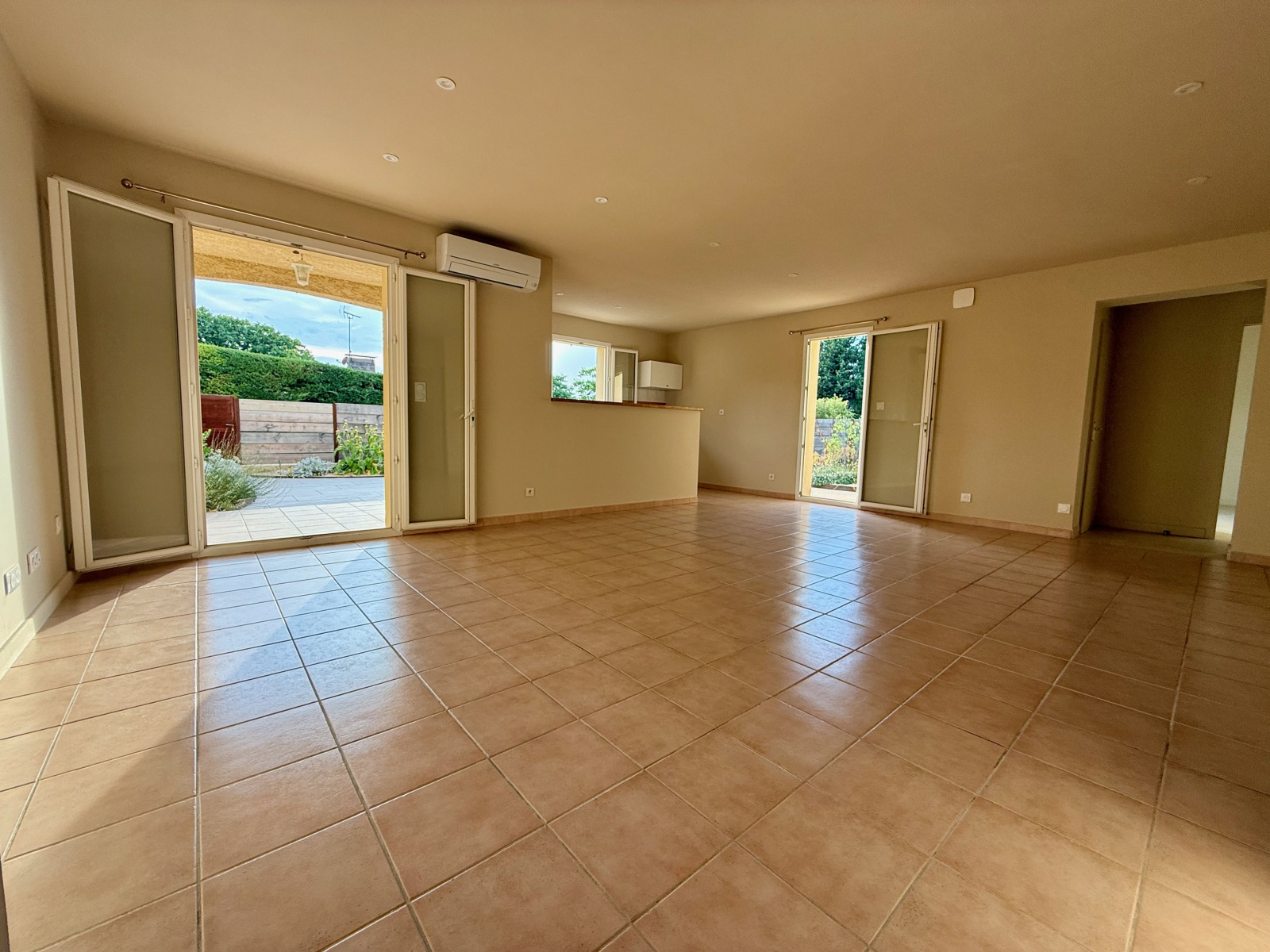 Image_1, Bureaux, Fontvieille, ref :L.2025.020